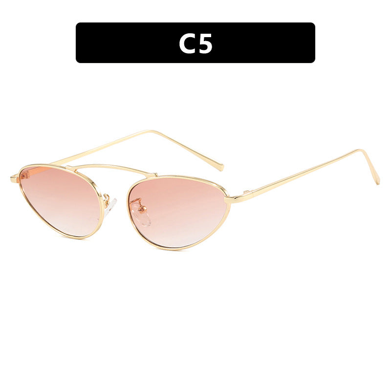 lunettes de soleil oeil de chat à faisceau unique, nouvelles lunettes de soleil européennes et américaines, lunettes de soleil en métal, lunettes de soleil de photographie de rue transfrontalières pour femmes eprolo