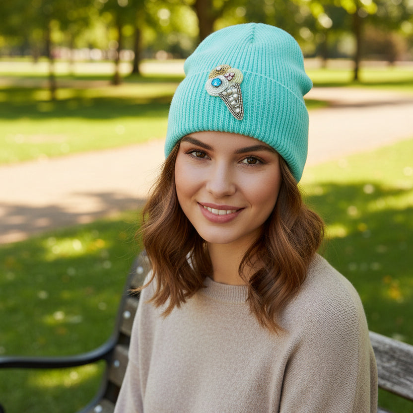 Bonnet model 185693 Art of polo