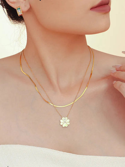 2 Piece 18K Gold-Plated Inlaid Zircon Lucky Clover Necklace eprolo