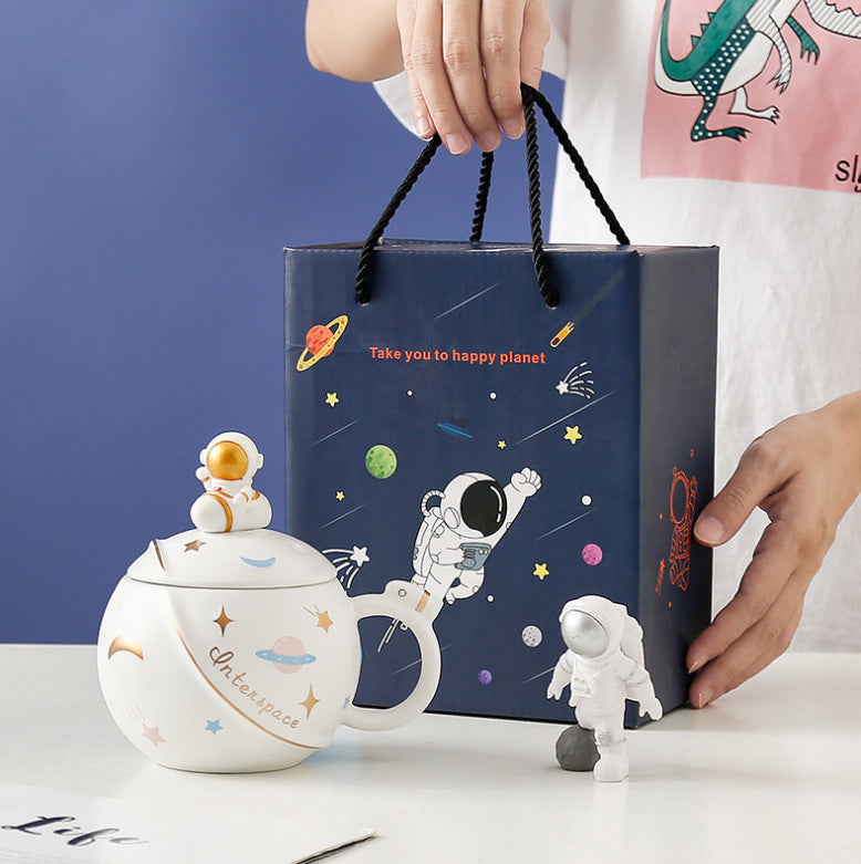 tasse créative d'astronaute de dessin animé, jolie tasse pour couple, tasse à café de bureau, tasse de style ins planet - le sable vert