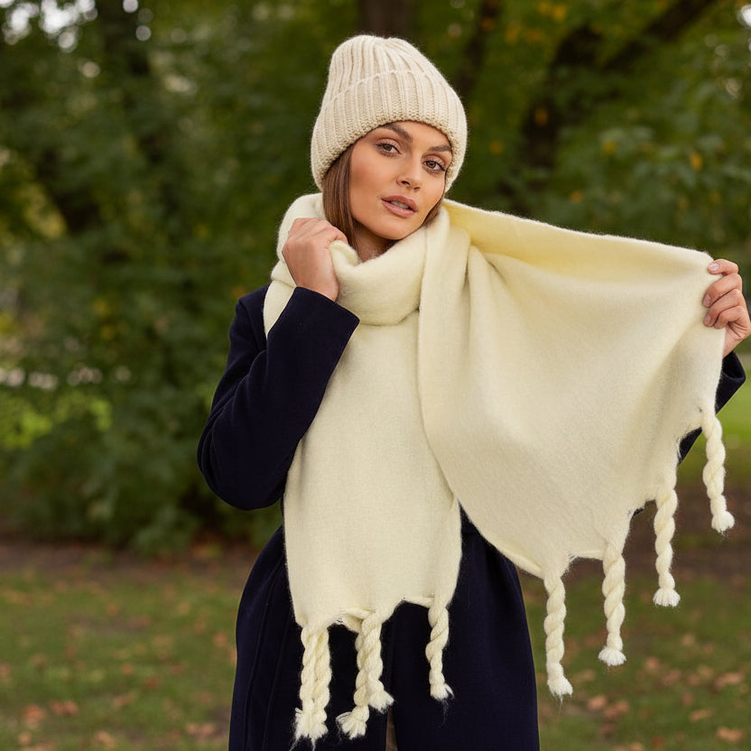  Châle model 189883 AT 