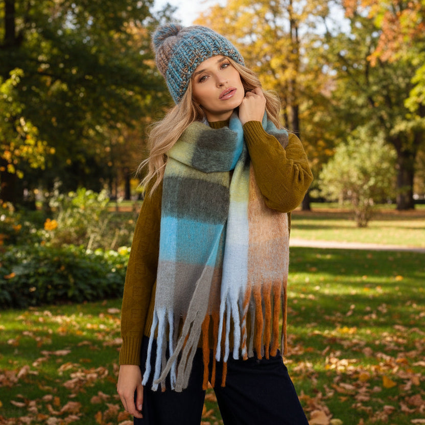  Châle model 200279 AT 