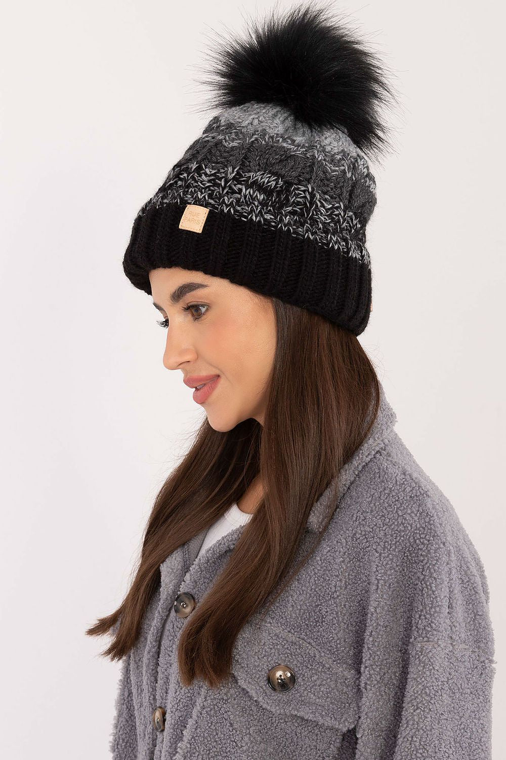  Bonnet model 201413 Rue Paris 
