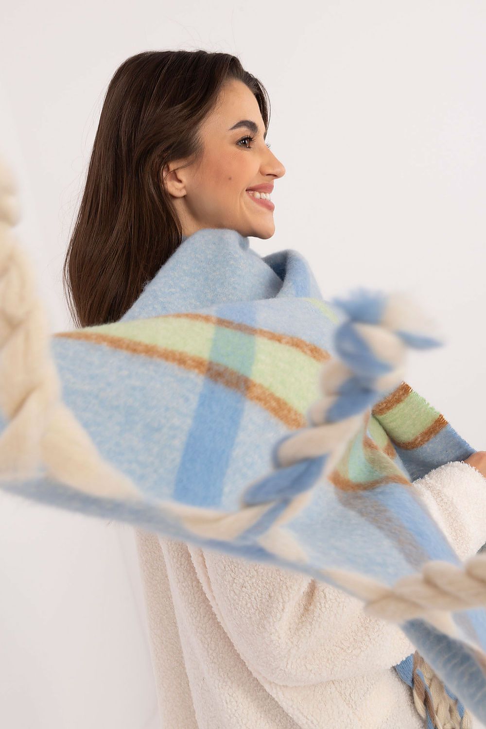  Châle model 202569 AT 