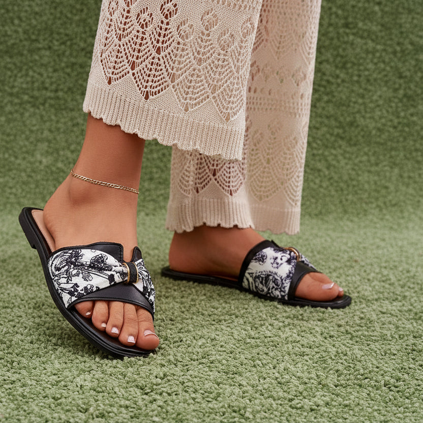  Clacquettes model 214716 Step in style 