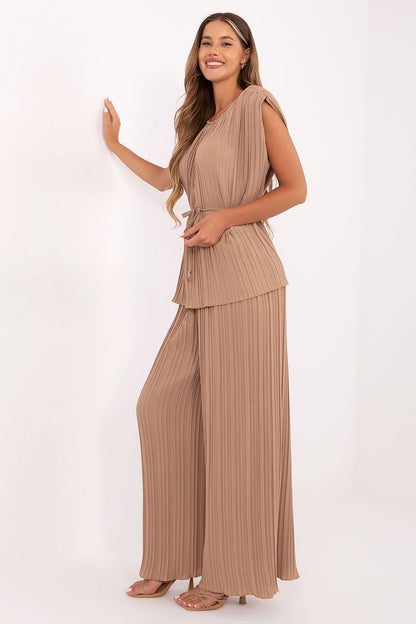  L`ensemble model 215406 Italy Moda 