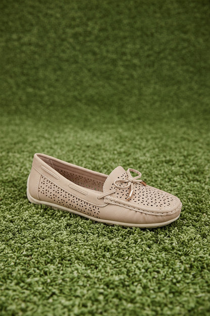  Moccasins model 215945 Step in style 